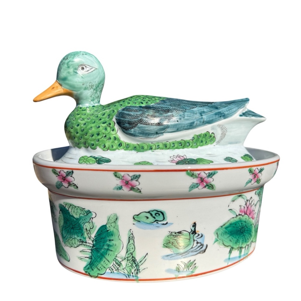 Vintage 1970s Famille Rose Duck Tureen Chinese Ceramic Casserole Bowl Porcelain